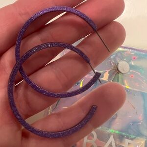 Melania Clara small Erin hoops